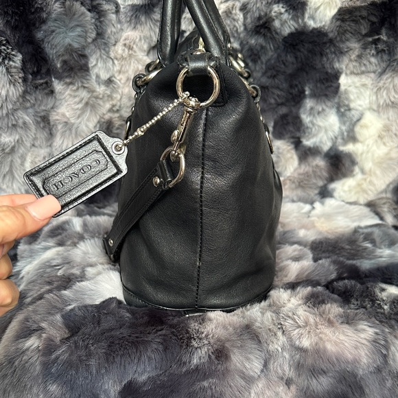 COACH F15445 Ashley Satchel Handbag Leather Black Vintage Logo - Picture 4 of 13